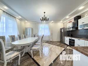 Дом 210м², 2-этажный, посуточно, 