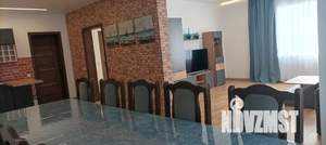 Дом 220м&sup2;, 2-этажный, посуточно, 