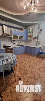 Дом 180м², 2-этажный, на длительный срок, 