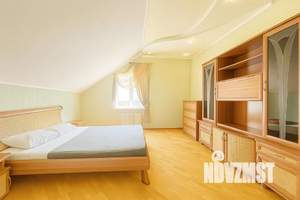 Дом 180м², 3-этажный, посуточно, 