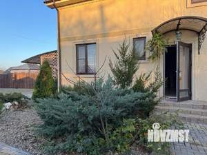 Дом 100м², 2-этажный, на длительный срок, 