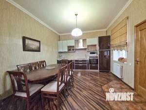 Дом 265м², 2-этажный, на длительный срок, 