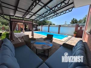 Дом 172м&sup2;, 2-этажный, посуточно, 