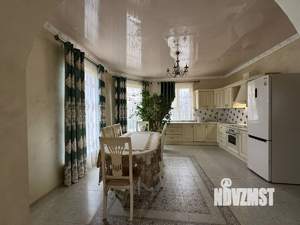 Дом 190м², 2-этажный, на длительный срок, 