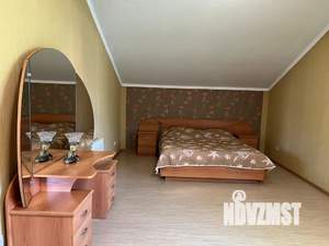 Дом 150м&sup2;, 2-этажный, посуточно, 