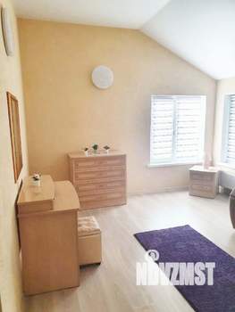 Дом 250м&sup2;, 2-этажный, на длительный срок, 