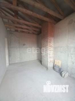 Дом 160м&sup2;, 2-этажный, участок 3 сот.  