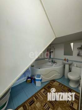 Дом 220м², 2-этажный, участок 18 сот.  