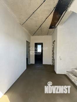 Дом 130м², 2-этажный, участок 5 сот.  