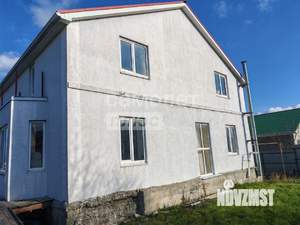 Дом 320м&sup2;, 3-этажный, участок 9 сот.  