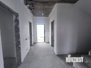 Дом 72м&sup2;, 2-этажный, участок 5 сот.  