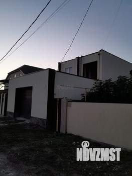 Дом 157м&sup2;, 2-этажный, участок 3 сот.  