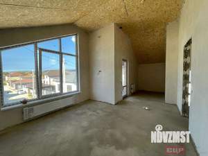 Дом 140м&sup2;, 2-этажный, участок 3 сот.  