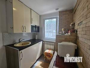 Дом 48м&sup2;, 2-этажный, участок 5 сот.  