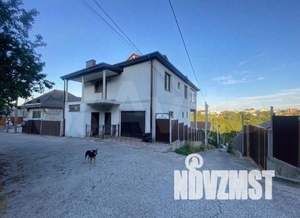 Дом 152м&sup2;, 2-этажный, участок 3 сот.  