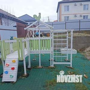 Дом 180м&sup2;, 1-этажный, участок 6 сот.  