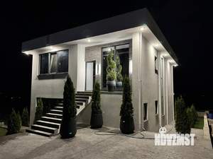 Дом 200м², 2-этажный, участок 4 сот.  