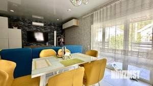 Дом 148м&sup2;, 2-этажный, участок 4 сот.  