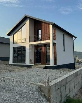 Дом 144м&sup2;, 2-этажный, участок 3 сот.  