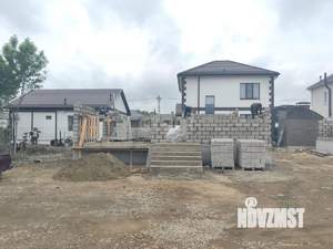 Дом 140м&sup2;, 2-этажный, участок 4 сот.  