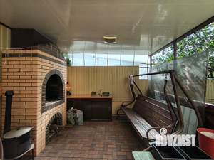 Дом 186м&sup2;, 2-этажный, участок 4 сот.  