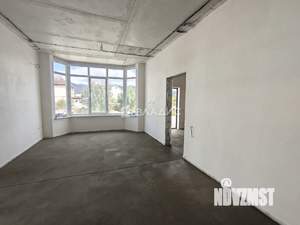 Дом 135м&sup2;, 2-этажный, участок 6 сот.  