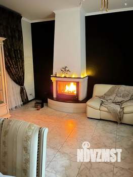 Дом 450м², 3-этажный, участок 9 сот.  