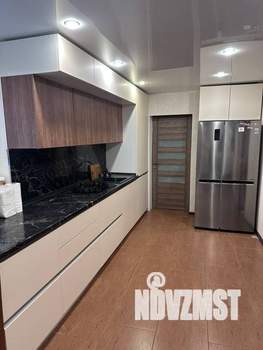 Дом 130м&sup2;, 1-этажный, участок 5 сот.  