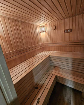 Дом 246м², 2-этажный, участок 8 сот.  