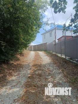 Дом 112м&sup2;, 3-этажный, участок 10 сот.  