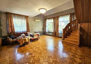 Дом 213м², 2-этажный, участок 8 сот.  