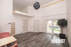 Дом 76м², 2-этажный, участок 6 сот.  