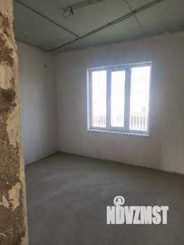 Дом 67м&sup2;, 2-этажный, участок 4 сот.  