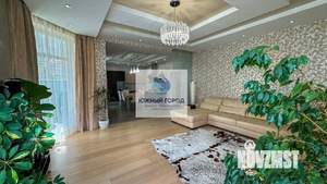 Дом 364м², 3-этажный, участок 6 сот.  