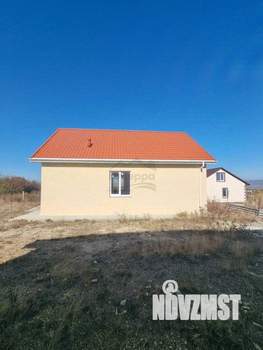 Дом 110м&sup2;, 2-этажный, участок 3 сот.  