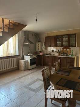 Дом 135м², 2-этажный, участок 2 сот.  