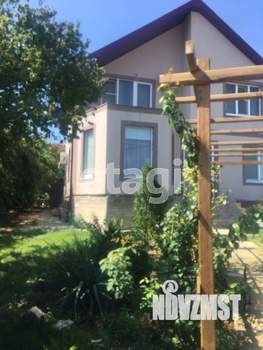 Дом 174м&sup2;, 2-этажный, участок 5 сот.  