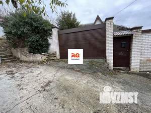 Дом 52м&sup2;, 2-этажный, участок 2 сот.  