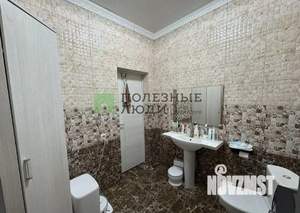 Дом 185м&sup2;, 3-этажный, участок 9 сот.  