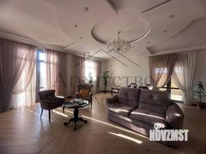 Дом 250м², 2-этажный, участок 5 сот.  