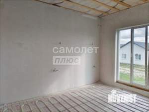 Дом 93м&sup2;, 1-этажный, участок 4 сот.  