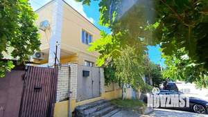 Дом 225м&sup2;, 2-этажный, участок 6 сот.  