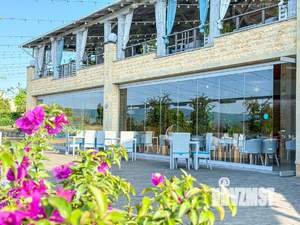 Дом 272м&sup2;, 2-этажный, участок 10 сот.  