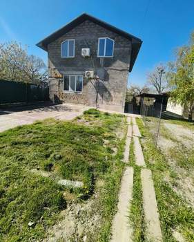 Дом 120м², 2-этажный, участок 5 сот.  