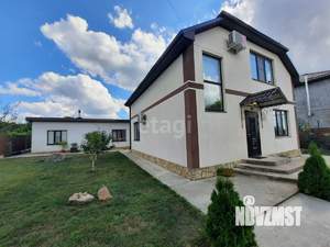 Дом 145м&sup2;, 2-этажный, участок 9 сот.  