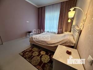 Дом 450м&sup2;, 2-этажный, участок 16 сот.  