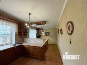 Дом 280м&sup2;, 2-этажный, участок 21 сот.  