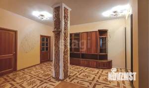 Дом 335м&sup2;, 2-этажный, участок 8 сот.  