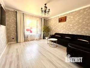Дом 181м², 2-этажный, участок 6 сот.  