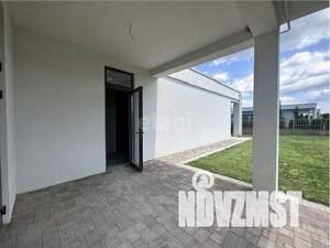 Дом 316м&sup2;, 1-этажный, участок 10 сот.  